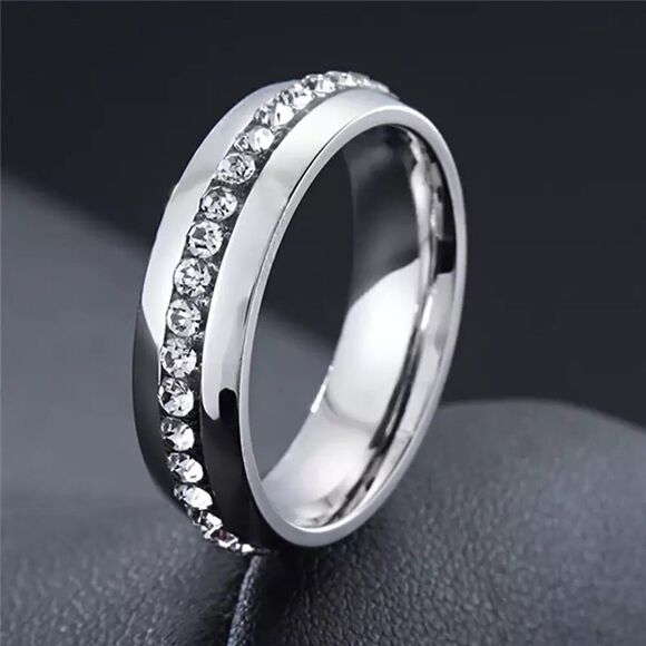 💎A142💎 NEW INLAID DIAMOND STAINLESS STEEL RING IDEAL FOR WOMEN AND MEN